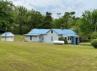 1235 Sweetwater Rd, Newport, TN 37821