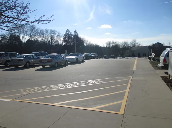 Alverno Apartments, 3525 Windsor Ave #1B-1Ba-500Sqft, Dubuque, IA 52001