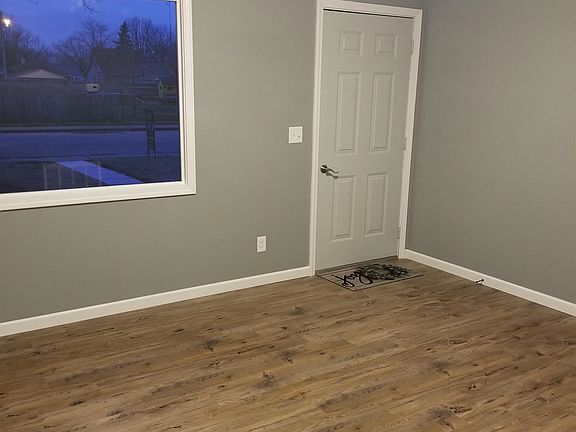 5th image of 1656 E Ohio St