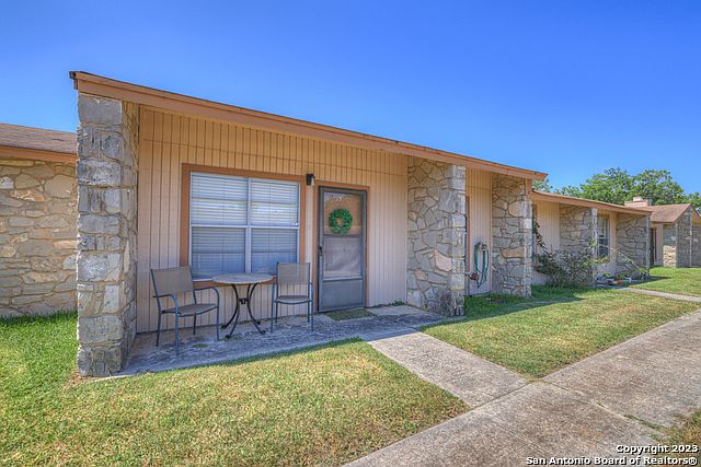 1st image of 1051 COUNTRY CLUB DR #J-35