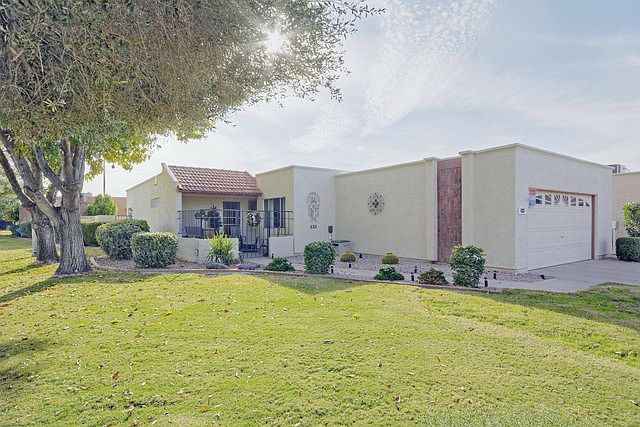 1st image of 433 Leisure World