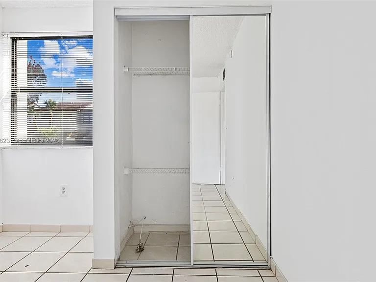 10050 NW 9th Street Cir #203 — Photo 17