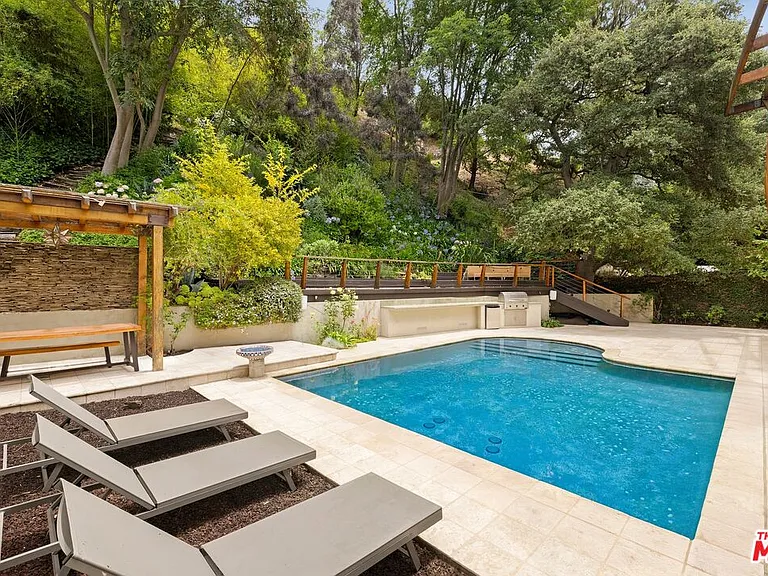 3600 Mandeville Canyon Rd — Photo 21