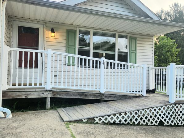 19 Thruway Dr