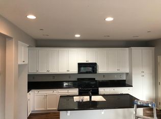 12565 Montaivo Ln, Mira Loma, CA 91752