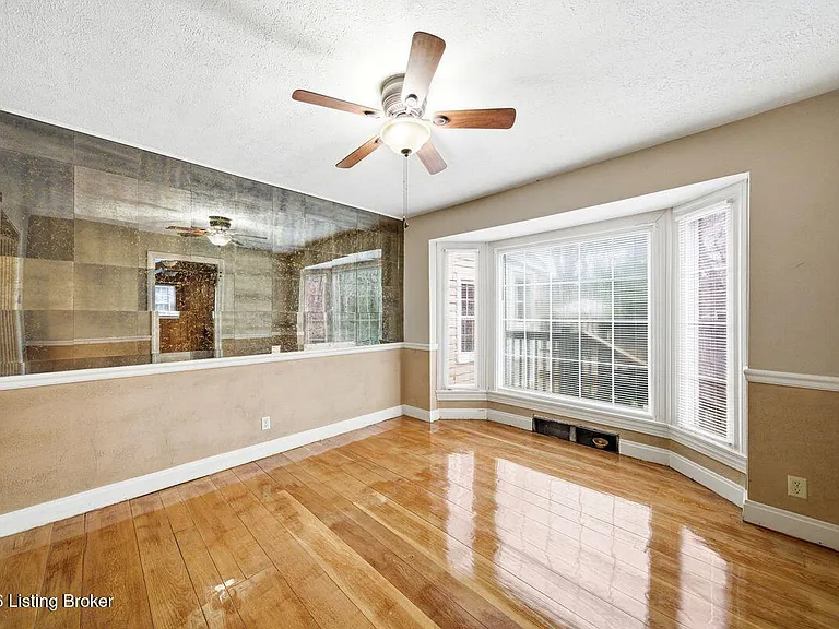 1209 Valley Dr — Photo 8