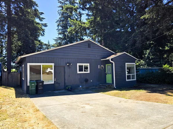341 NE 152nd St, Shoreline, WA 98155