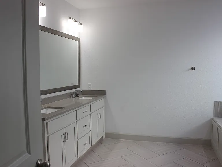 14059 Chestnut Glen Ln — Photo 11