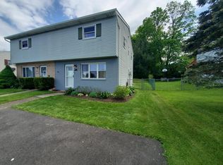 166 Roberts St, Alburtis, PA 18011