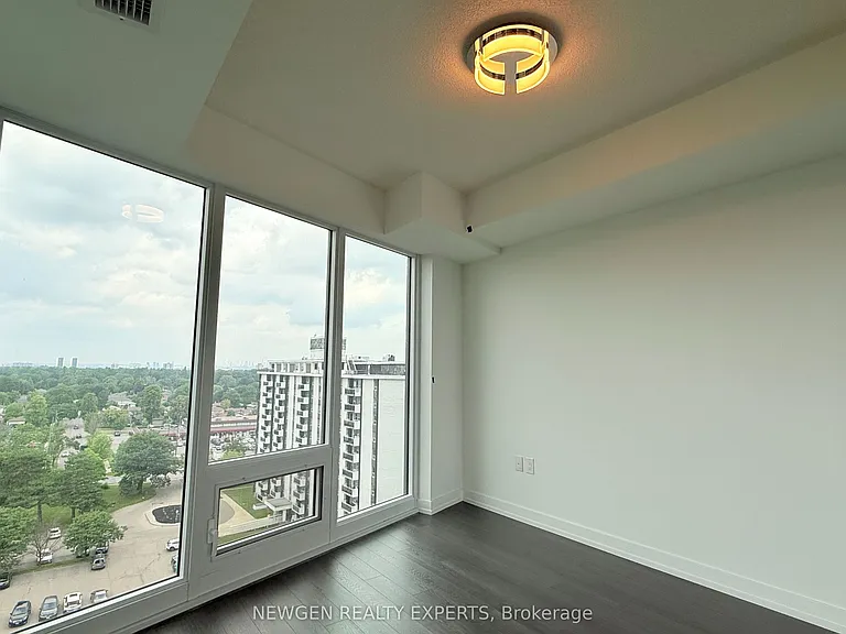 4010 Eglinton Ave W #1103 — Photo 22
