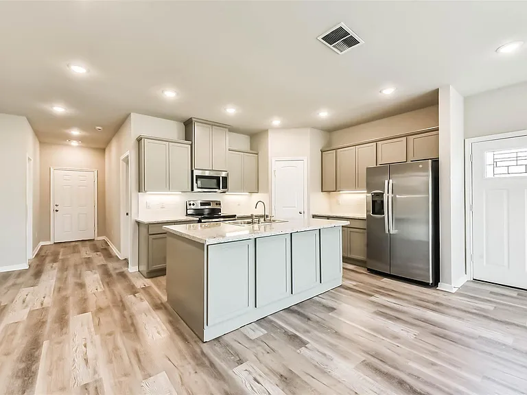 3420 Sunrise Dr — Photo 6