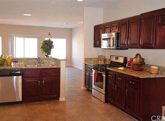 3rd image of 83132 Broadmoor Dr