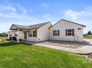 17121 Upper Pleasant Ridge Rd, Caldwell, ID 83607