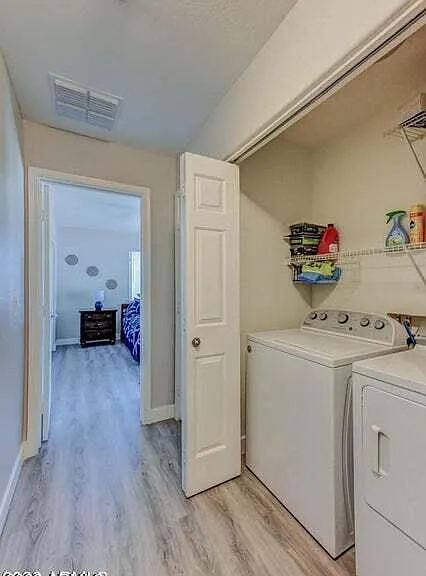2477 E Meadow Land Dr — Photo 14