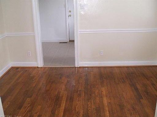 5th image of 3410 Winchester Dr