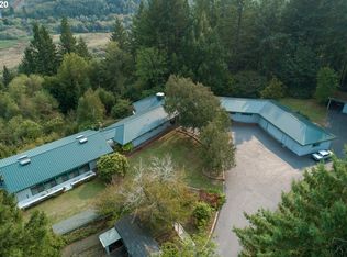 16980 Coho Dr, Brookings, OR 97415