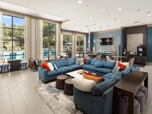 Park at Abernathy Square Apartments