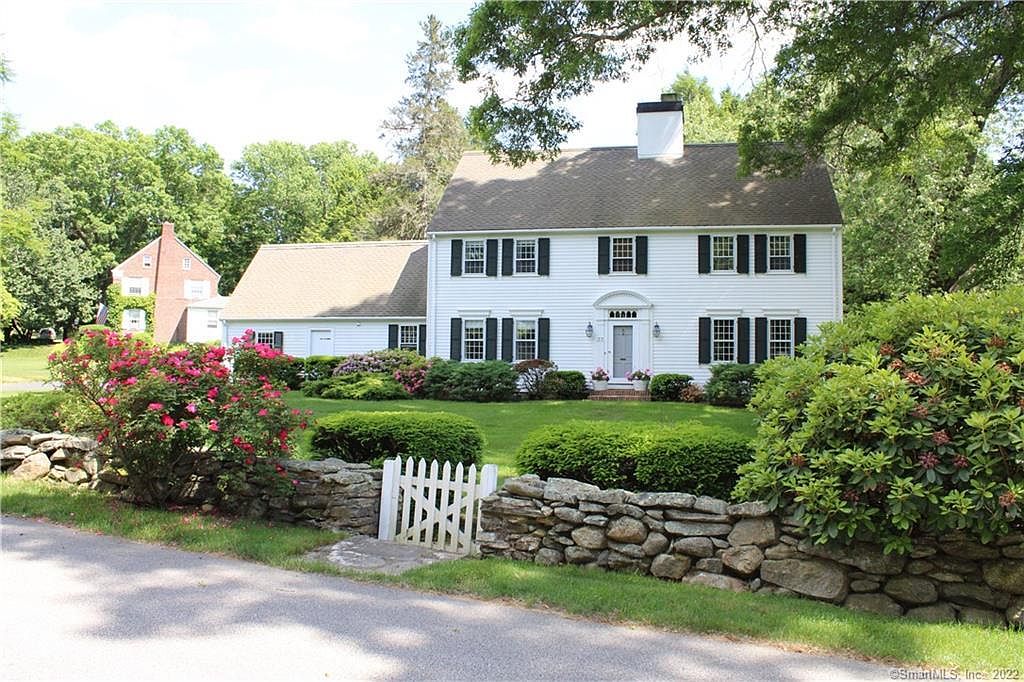 33 Coit Ln, Norwich, CT 06360 | Zillow