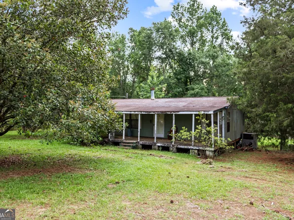 916 Emanuel Barrow Rd, Claxton, GA 30417