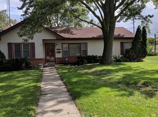 246 N Hammes Ave, Kankakee, IL 60901