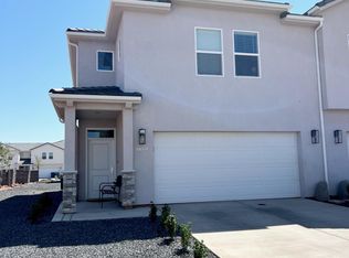 3859 S Platinum Dr, Washington, UT 84780