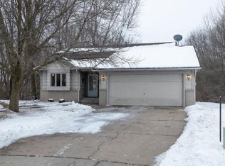 1283 McAfee St, Saint Paul, MN 55106