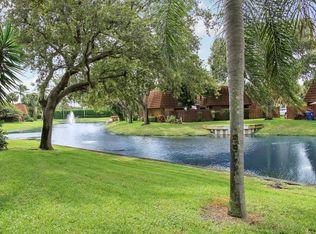 825 Center St APT 30B, Jupiter, FL 33458