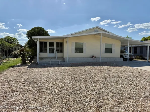 7575 Western Circle Dr, Brooksville, FL 34613