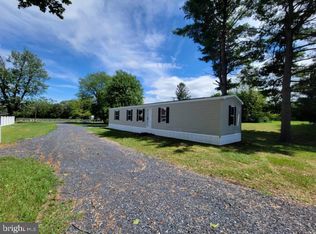 22 Sinclair Rd, Mechanicsburg, PA 17055