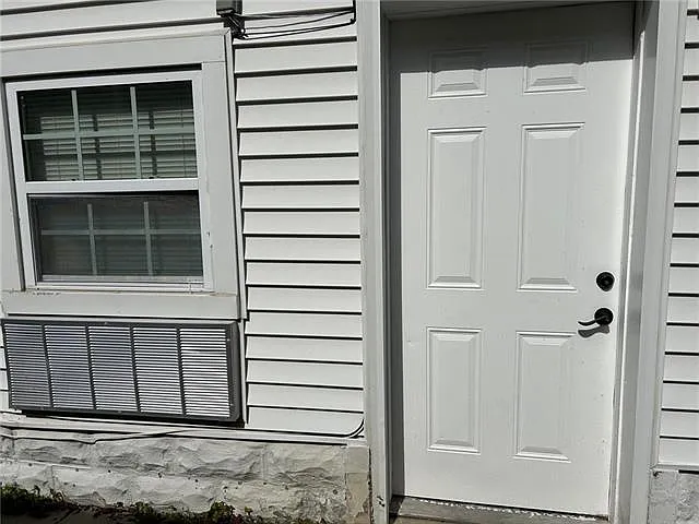 1 bed, 2.0 bath, 482 sqft, $1,000 — Photo 3