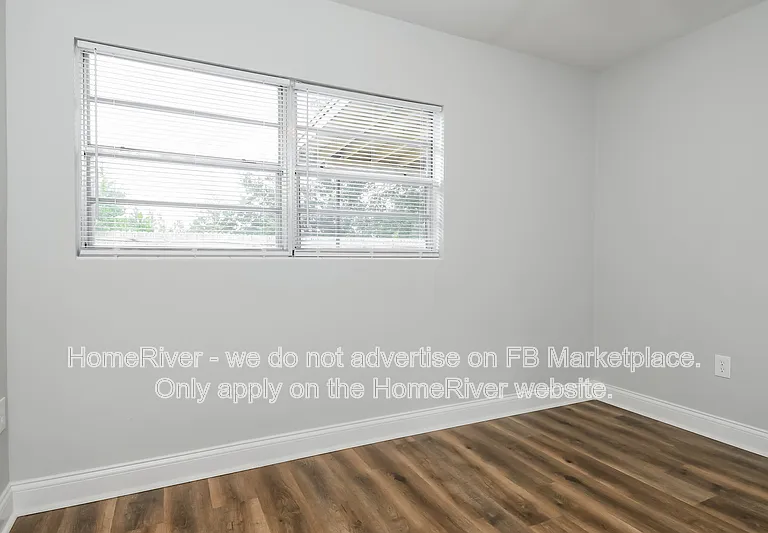 4901 Hernandes Dr — Photo 10
