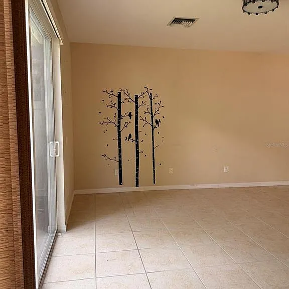 1911 Silverweed Way — Photo 29