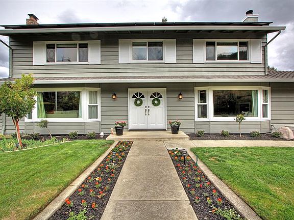 3rd image of 397 Tharp Dr