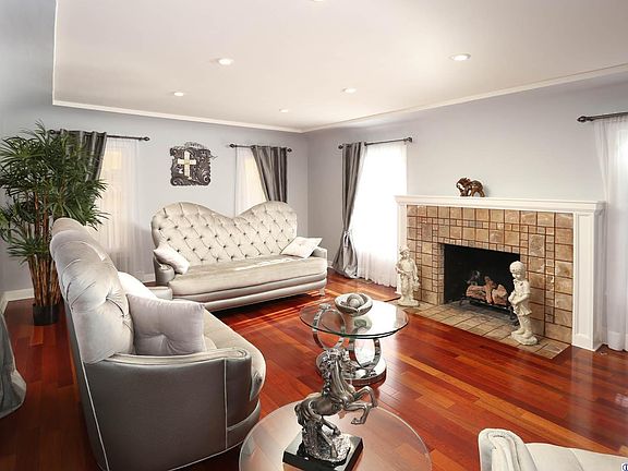 5th image of 1518 N Columbus Ave