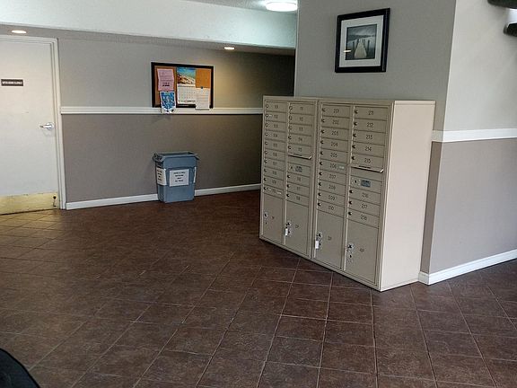 5th image of 688 Mariners Island Blvd APT 106