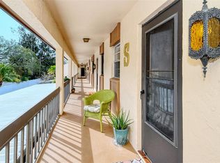 2522 Clubhouse Dr UNIT 205, Sarasota, FL 34232