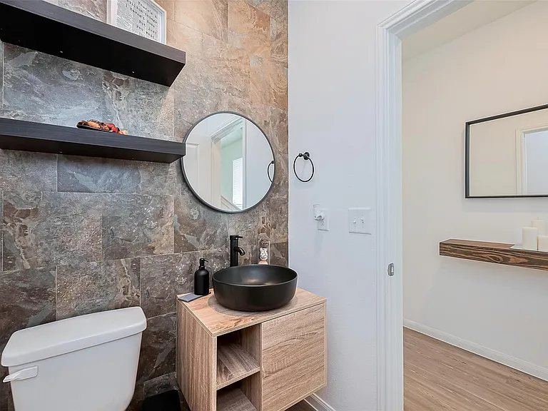 17711 Vernonia Ln — Photo 16