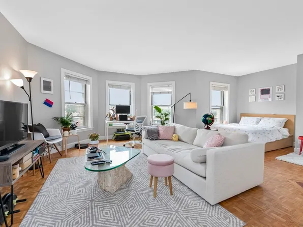 416 Commonwealth Ave APT 120, Boston, MA 02215