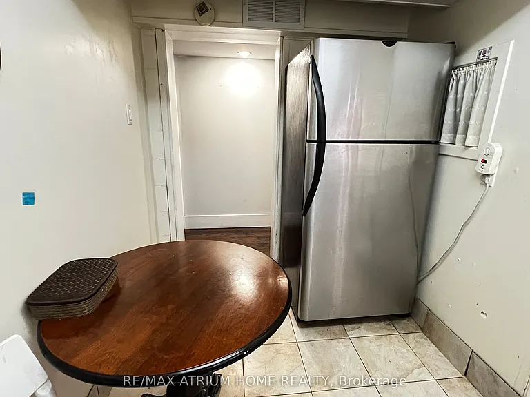949 Willowdale Ave #B1 — Photo 12