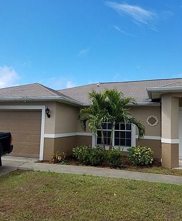 2nd image of 819 Adeline Ave