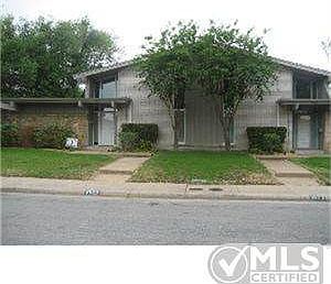 2nd image of 9823 Crest Meadow Dr