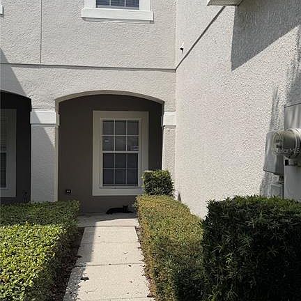 3rd image of 2275 Brancaster Cir