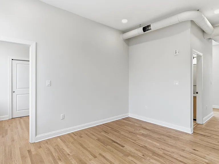337 S Fremont Ave #1 — Photo 7