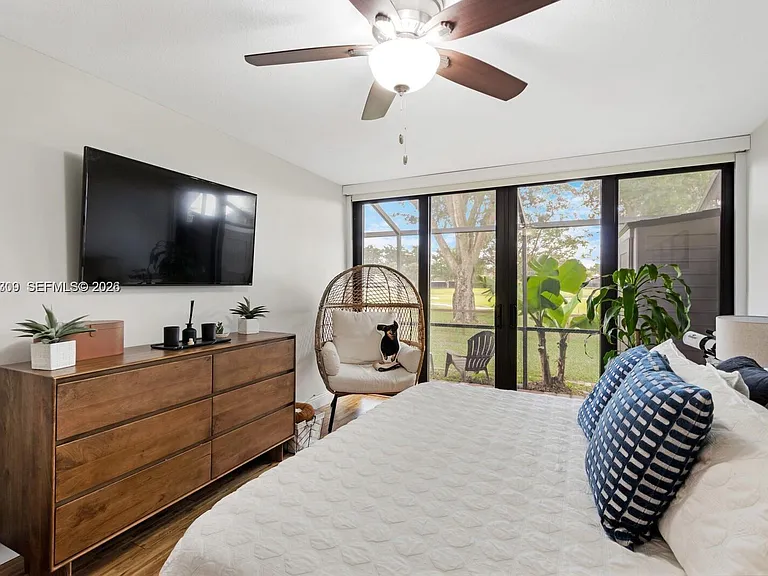 1411 W Fairway Rd #VILLA — Photo 31