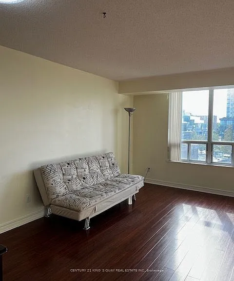 28 Empress Ave #716 — Photo 1