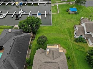 12576 Lake Vista Dr, Willis, TX 77318