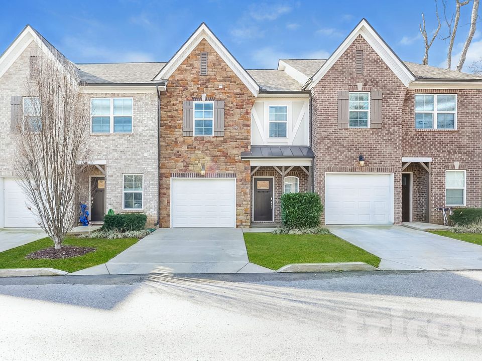 1st image of 209 Ashmere Ct