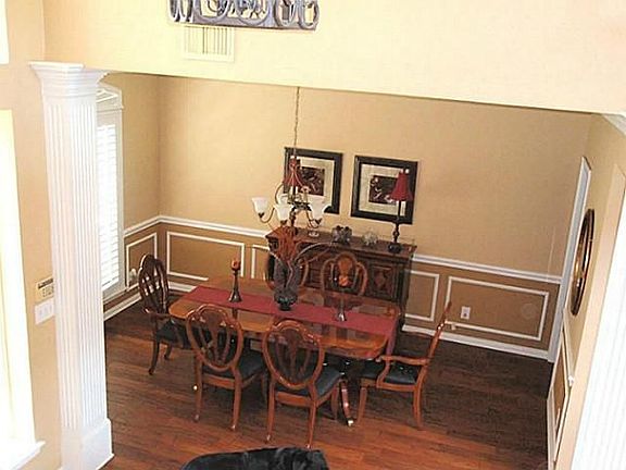 3rd image of 108 Royal Oaks Dr