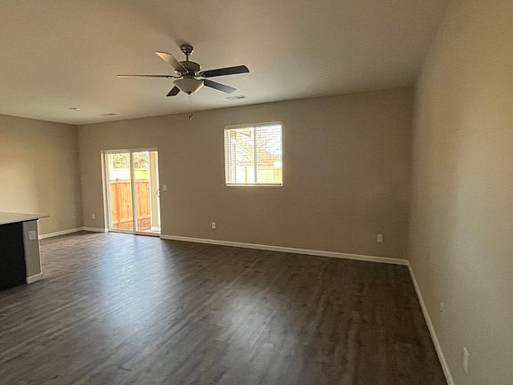 2nd image of 15412 NE 72nd Way