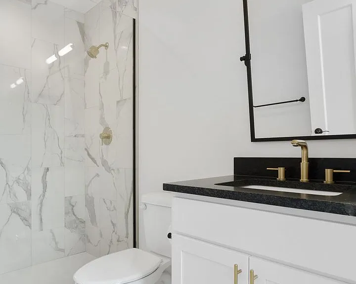 1300 Sidney — Photo 11